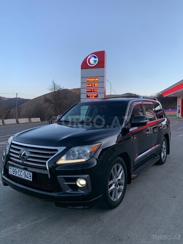 Lexus LX 570-2