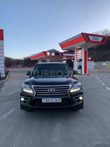 Lexus LX 570-1