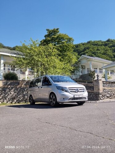 Mercedes Vito 115 2015, 290,000 km - 2.2 л - Bakı