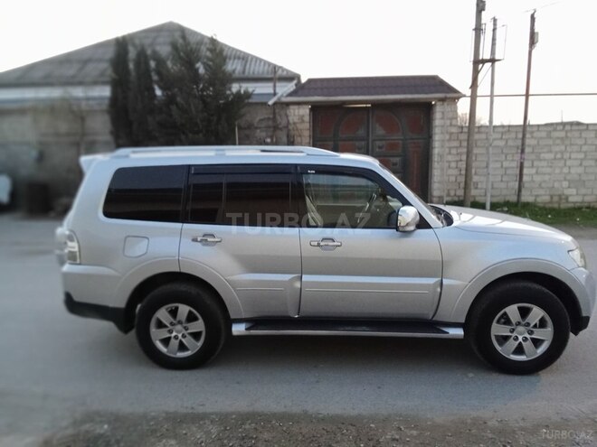 Mitsubishi Pajero 2008, 210,000 km - 3.0 l - Bakı