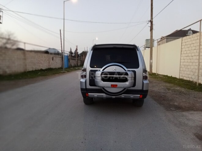 Mitsubishi Pajero 2008, 210,000 km - 3.0 l - Bakı