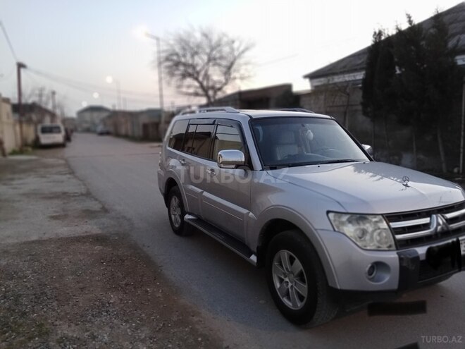 Mitsubishi Pajero 2008, 210,000 km - 3.0 l - Bakı