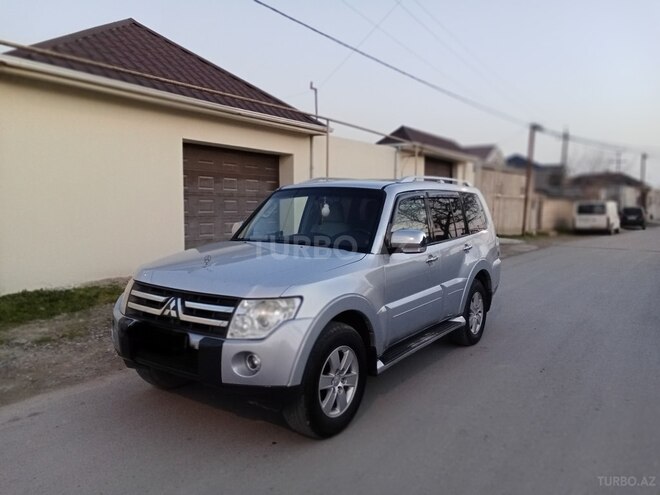 Mitsubishi Pajero 2008, 210,000 km - 3.0 l - Bakı