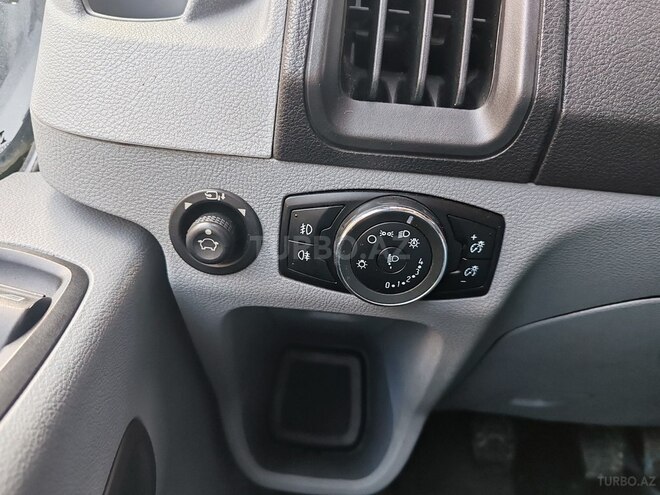 Ford Transit 2015, 205,850 km - 2.2 l - Bakı