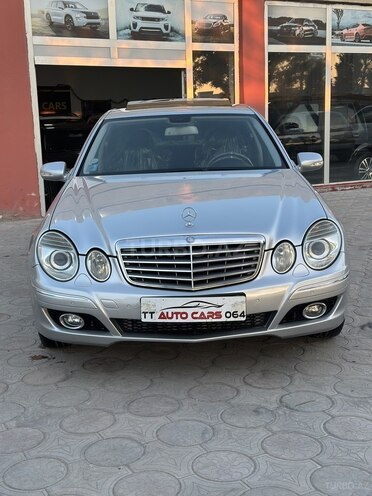 Mercedes E 280-2