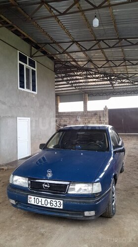 Opel Vectra 1992, 500,000 km - 2.0 l - Saatlı