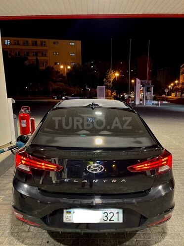 Hyundai Elantra 2018, 188,293 km - 2.0 l - Bakı
