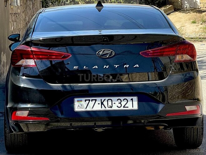 Hyundai Elantra 2018, 188,293 km - 2.0 l - Bakı