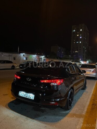 Hyundai Elantra 2018, 188,293 km - 2.0 l - Bakı