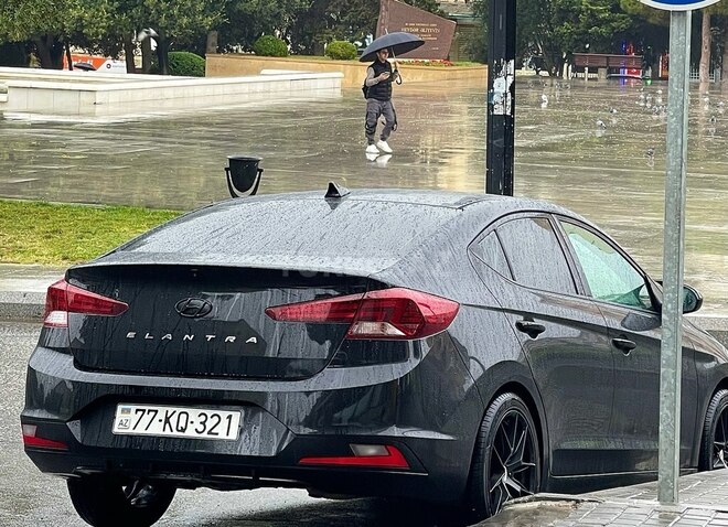 Hyundai Elantra 2018, 188,293 km - 2.0 l - Bakı