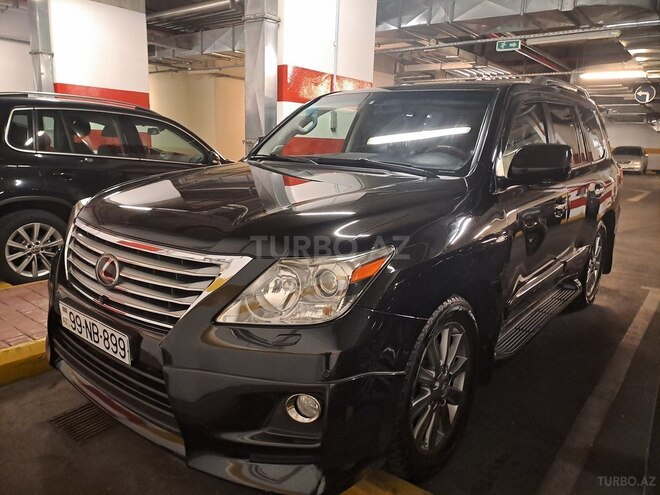 Lexus LX 570-1