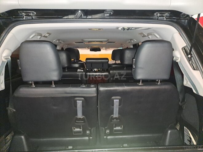 Lexus LX 570-5