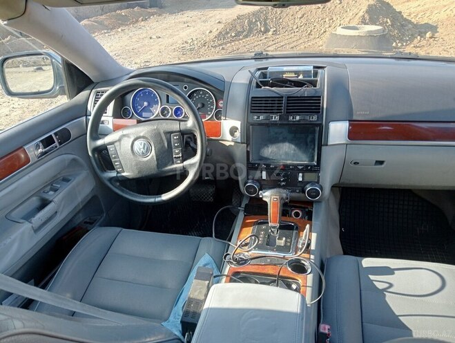 Volkswagen Touareg 2004, 325,726 km - 3.2 l - Bakı