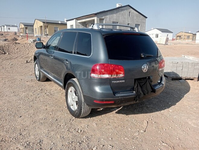Volkswagen Touareg 2004, 325,726 km - 3.2 l - Bakı