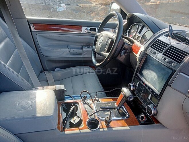 Volkswagen Touareg 2004, 325,726 km - 3.2 l - Bakı