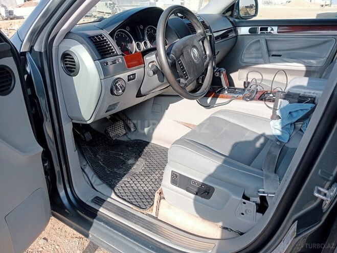 Volkswagen Touareg 2004, 325,726 km - 3.2 l - Bakı