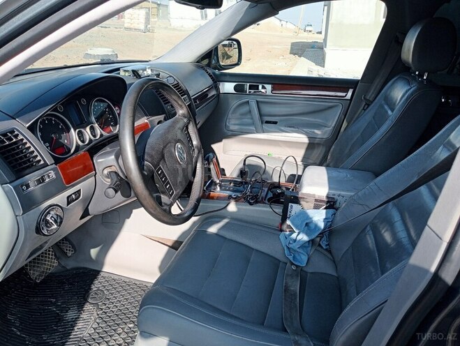 Volkswagen Touareg 2004, 325,726 km - 3.2 l - Bakı