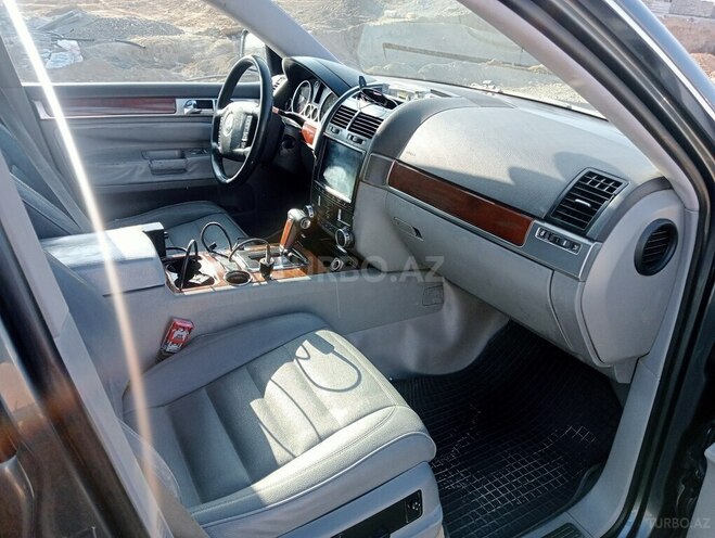 Volkswagen Touareg 2004, 325,726 km - 3.2 l - Bakı