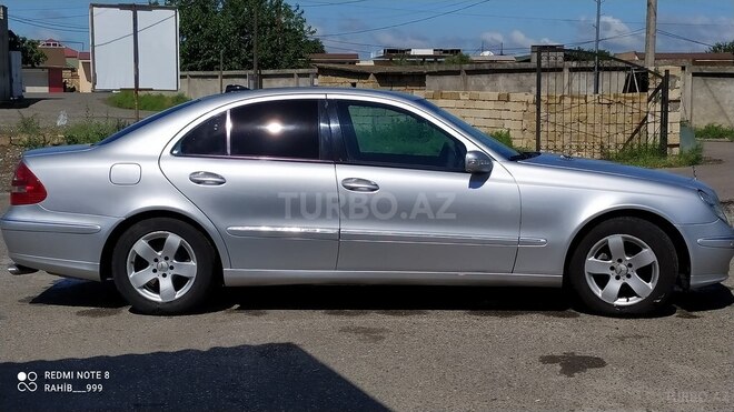 Mercedes E 240 2002, 235,600 km - 2.4 l - Bakı