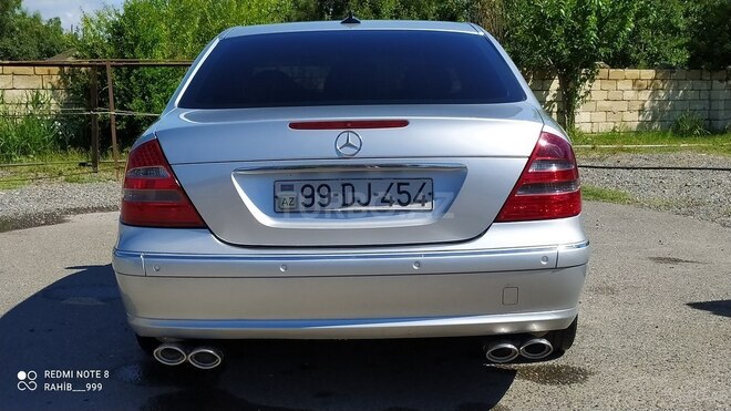 Mercedes E 240 2002, 235,600 km - 2.4 l - Bakı