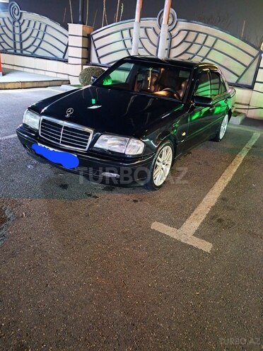 Mercedes C 230 1999, 324,000 km - 2.3 l - Bakı