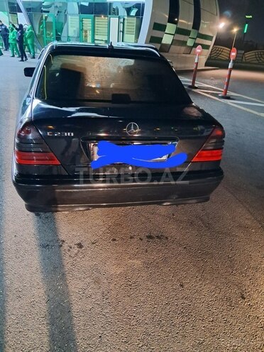 Mercedes C 230 1999, 324,000 km - 2.3 l - Bakı