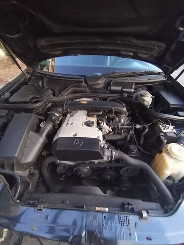 Mercedes E 200 1997, 222,000 km - 2.0 л - Balakən