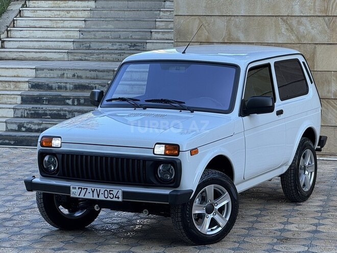 LADA (VAZ) Niva 2024, 2,900 km - 1.7 л - Gəncə