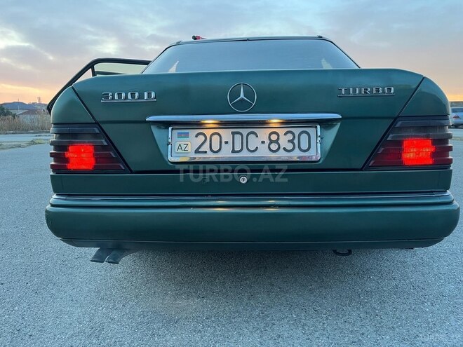 Mercedes E 300 d 1993, 370,000 km - 3.0 l - Bakı