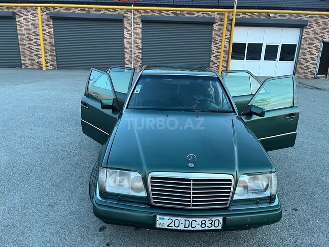 Mercedes E 300 d 1993, 370,000 km - 3.0 l - Bakı