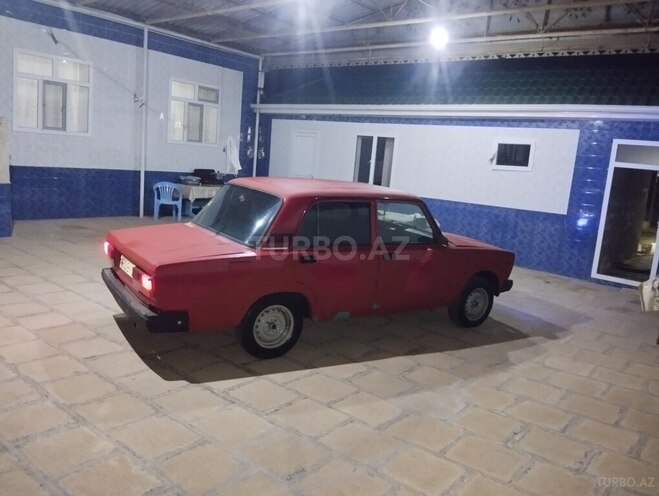 LADA (VAZ) 2107 1983, 95,555 km - 1.3 l - Salyan