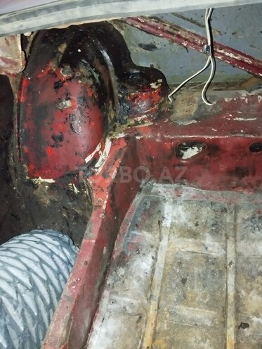 LADA (VAZ) 2107 1983, 95,555 km - 1.3 l - Salyan