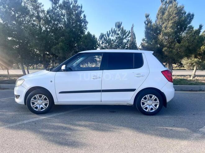 Skoda Fabia 2012, 255,000 km - 1.6 l - Bakı