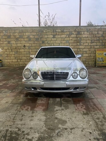 Mercedes E 200 2000, 372,000 km - 2.0 l - Masallı