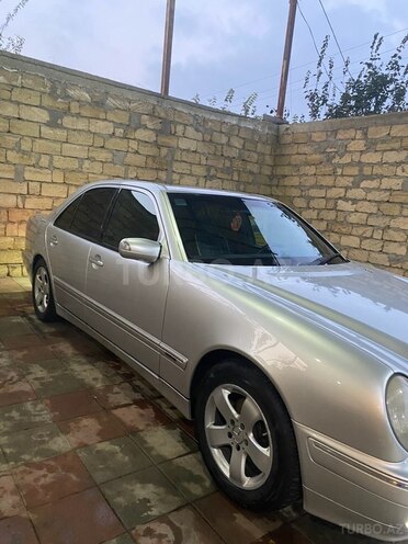 Mercedes E 200 2000, 372,000 km - 2.0 l - Masallı