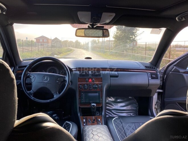 Mercedes E 200 2000, 372,000 km - 2.0 l - Masallı