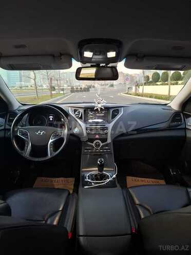 Hyundai Grandeur 2015, 135,226 km - 2.2 л - Bakı