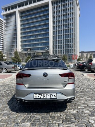 Volkswagen Polo 2021, 36,000 km - 1.6 л - Bakı