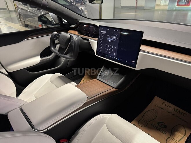 Tesla Model S 2022, 28,000 km - 0.0 л - Bakı