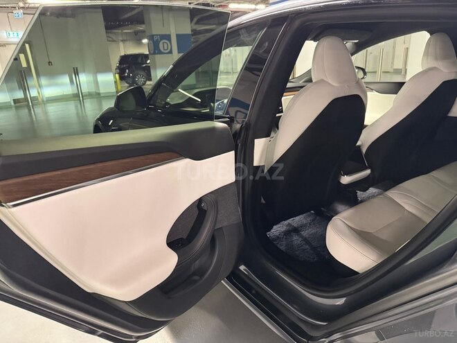 Tesla Model S 2022, 28,000 km - 0.0 л - Bakı
