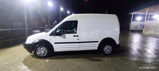 Ford Transit Connect 2005, 240,000 km - 1.8 л - Quba