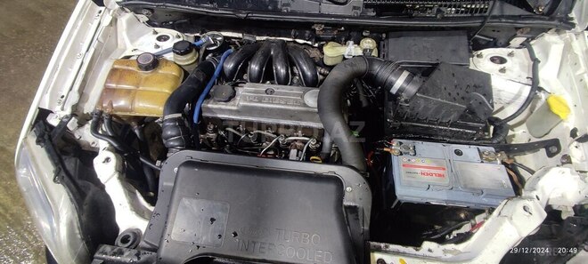Ford Transit Connect 2005, 240,000 km - 1.8 л - Quba