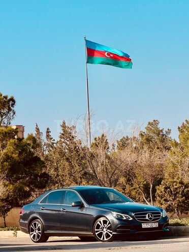 Mercedes E 220-15