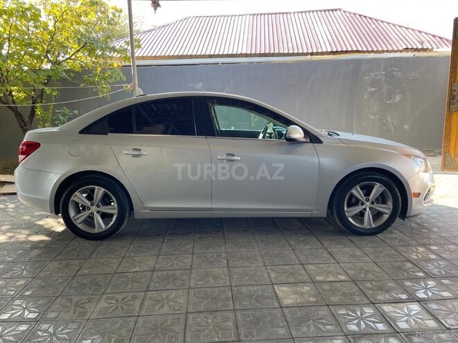 Chevrolet Cruze-3