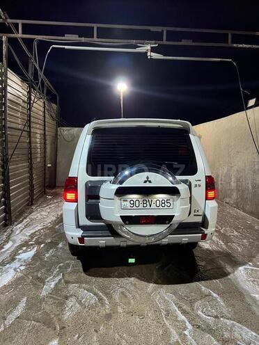 Mitsubishi Pajero 2010, 423,639 km - 3.5 l - Bakı