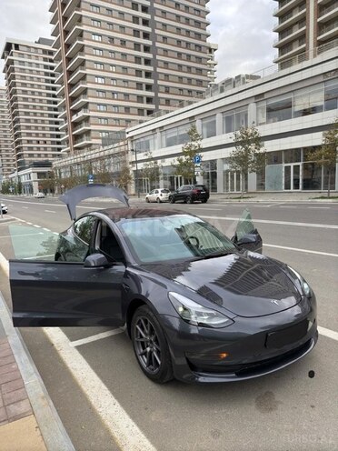 Tesla Model 3 2023, 30,000 km - 0.0 l - Bakı