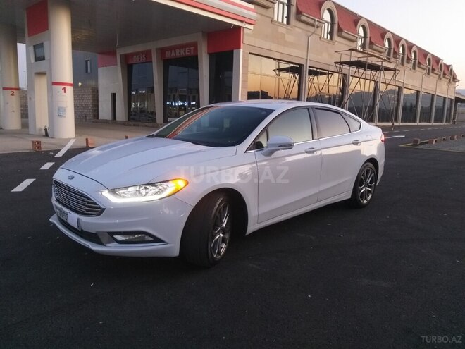 Ford Fusion (North America) 2017, 215,000 km - 2.0 л - Bakı