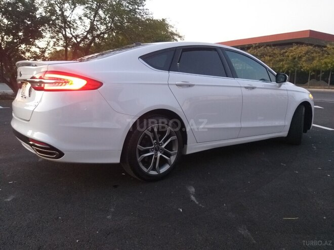 Ford Fusion (North America) 2017, 215,000 km - 2.0 л - Bakı