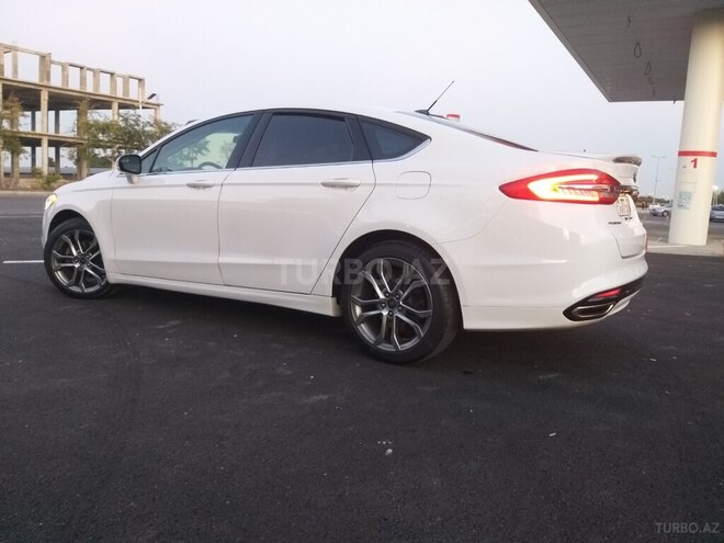 Ford Fusion (North America) 2017, 215,000 km - 2.0 л - Bakı