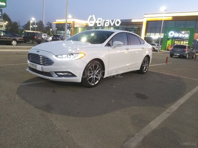Ford Fusion (North America) 2017, 215,000 km - 2.0 л - Bakı